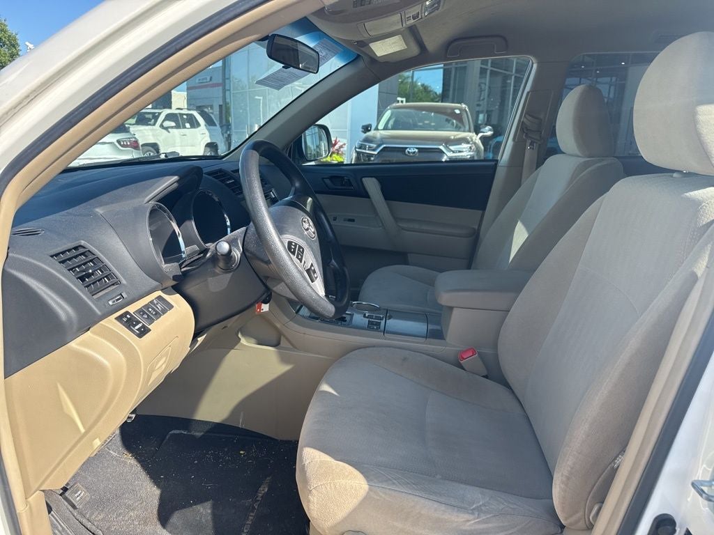 2013 Toyota Highlander Base