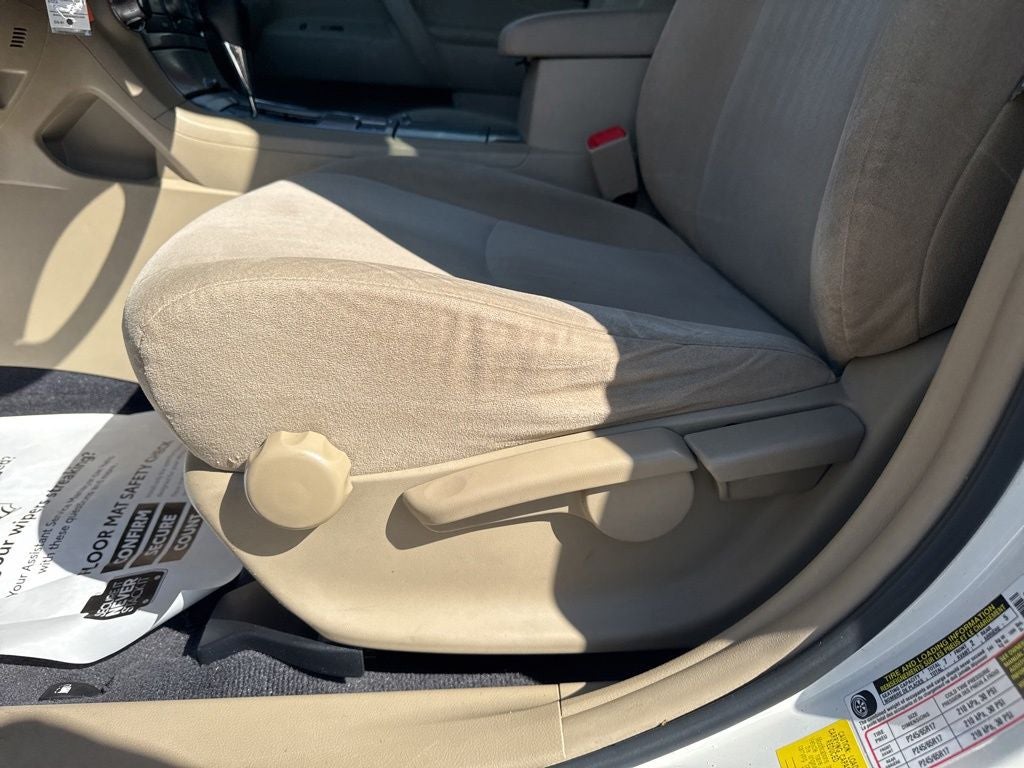 2013 Toyota Highlander Base