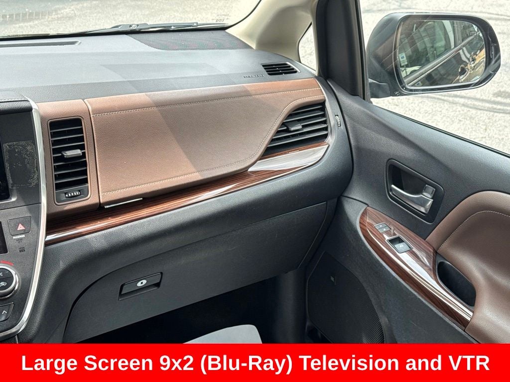 2015 Toyota Sienna Limited Premium 7 Passenger