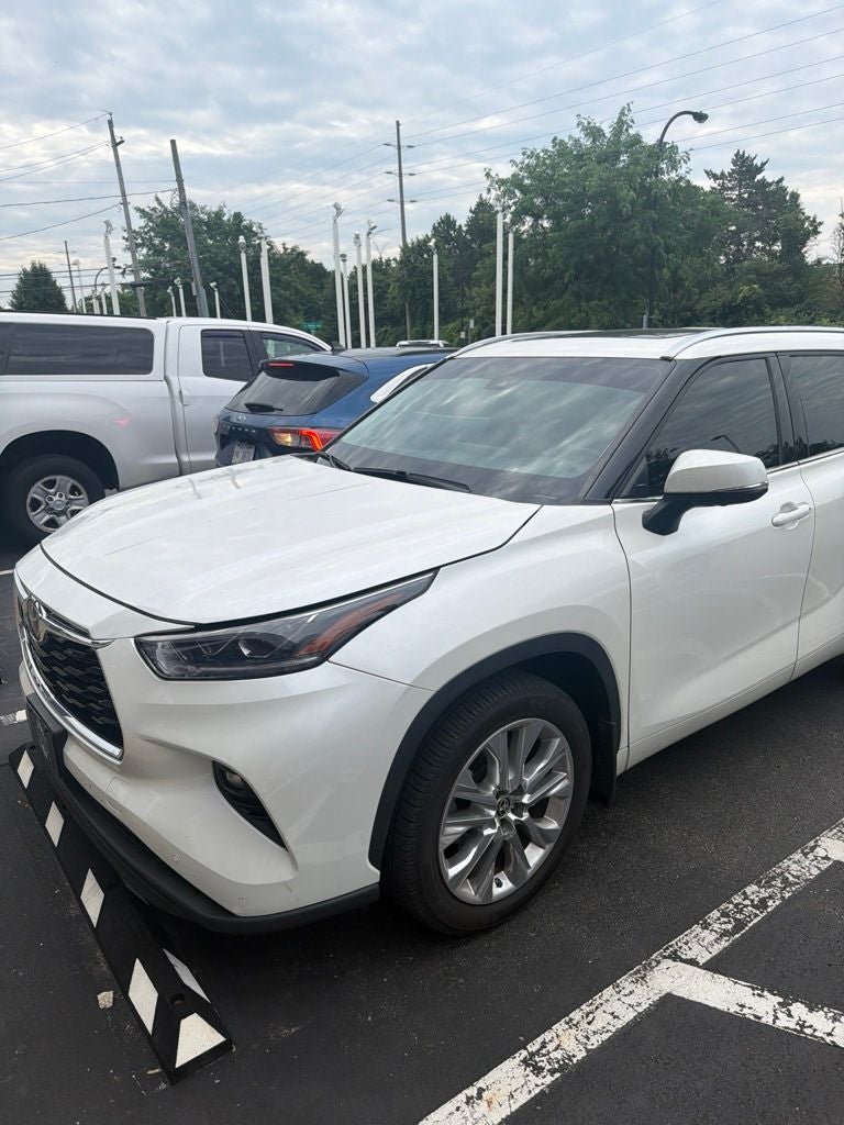 2021 Toyota Highlander Limited