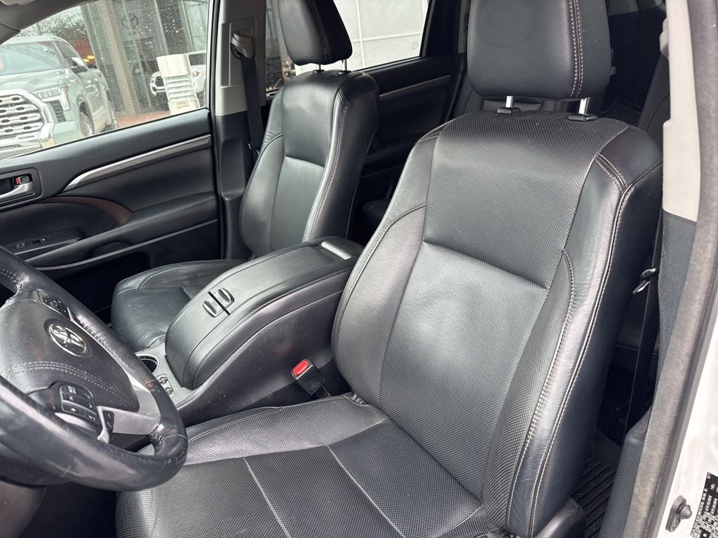 2017 Toyota Highlander Limited