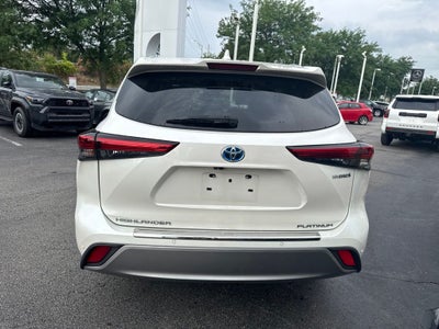 2020 Toyota Highlander Hybrid Platinum