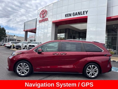 2021 Toyota Sienna Platinum 7 Passenger