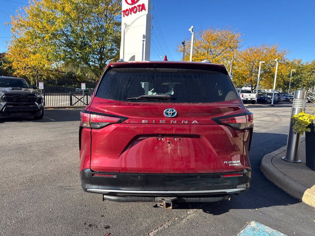 2021 Toyota Sienna Platinum 7 Passenger