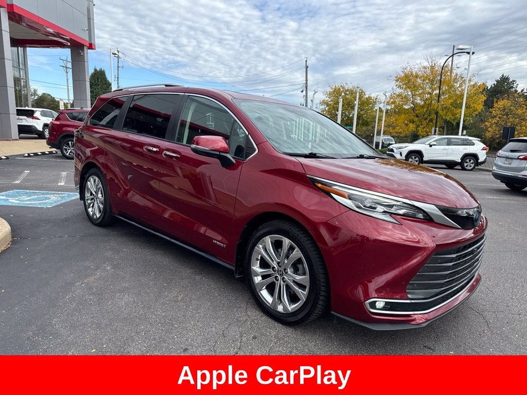 2021 Toyota Sienna Platinum 7 Passenger