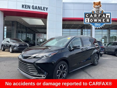 2025 Toyota Sienna Platinum 7 Passenger