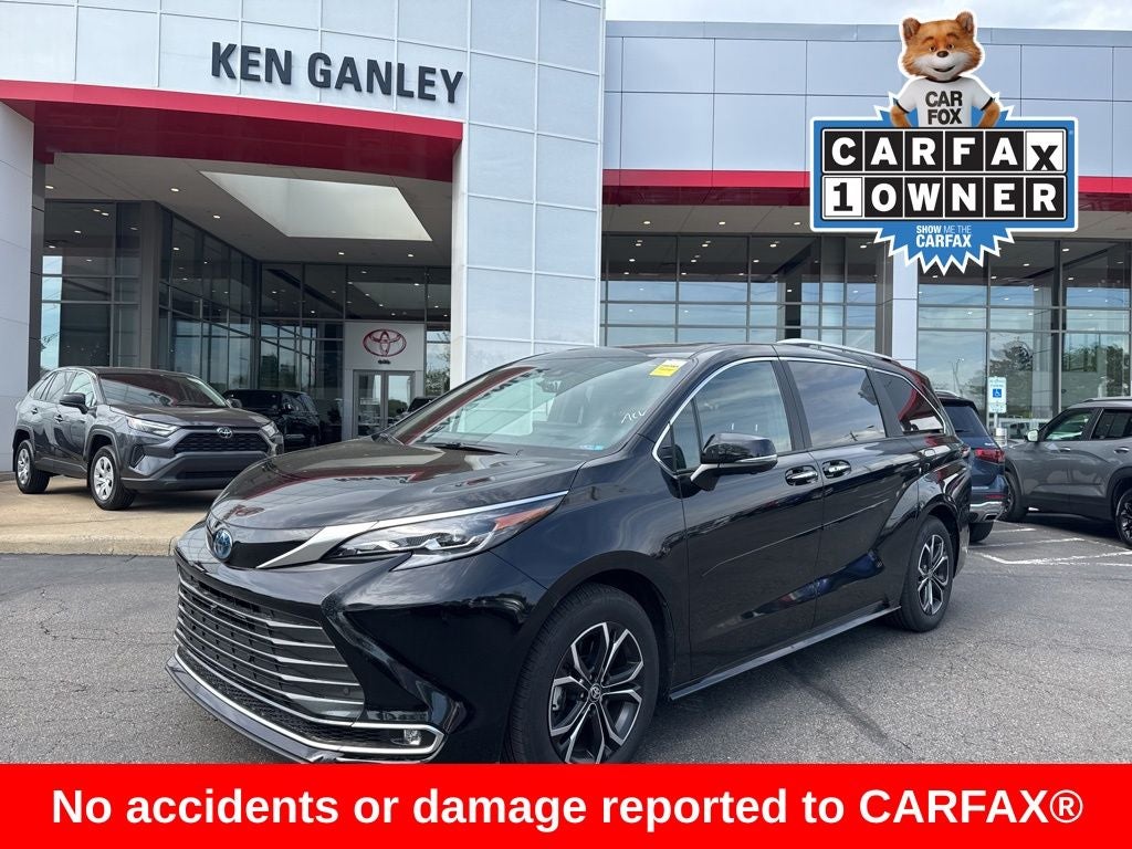 2025 Toyota Sienna Platinum 7 Passenger