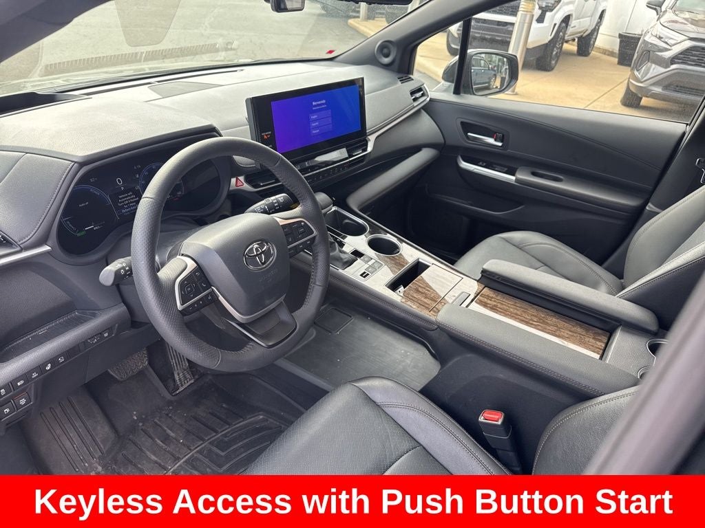 2025 Toyota Sienna Platinum 7 Passenger