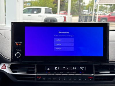 2025 Toyota Sienna Platinum 7 Passenger