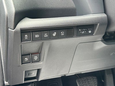 2025 Toyota Sienna Platinum 7 Passenger