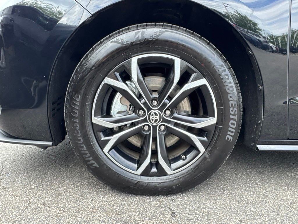 2025 Toyota Sienna Platinum 7 Passenger