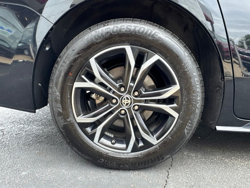 2025 Toyota Sienna Platinum 7 Passenger