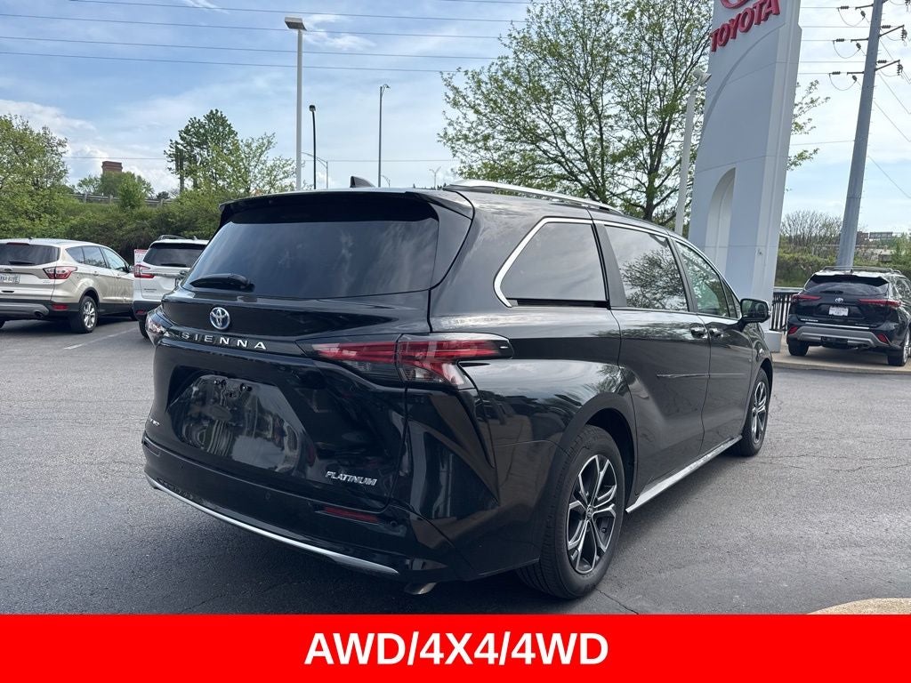 2025 Toyota Sienna Platinum 7 Passenger