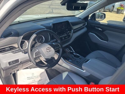 2022 Toyota Highlander XLE