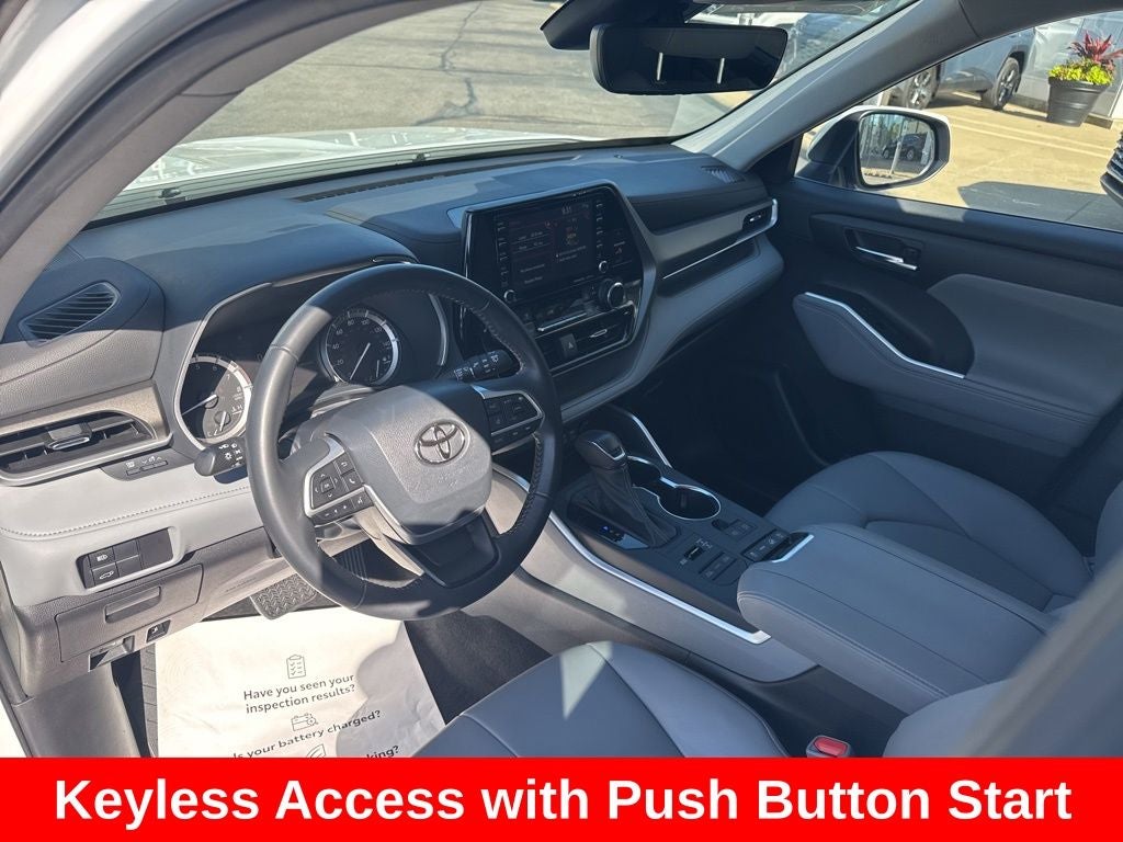 2022 Toyota Highlander XLE