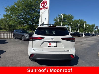 2022 Toyota Highlander XLE