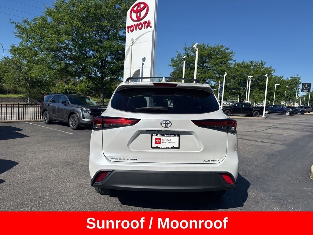 2022 Toyota Highlander XLE