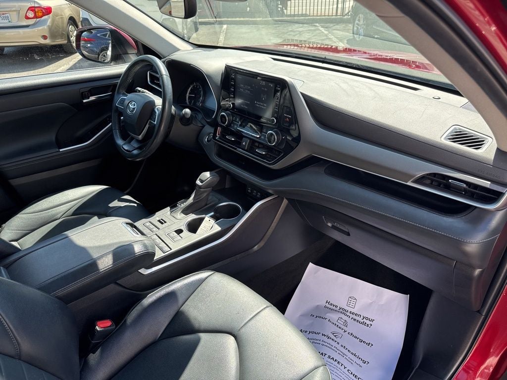 2022 Toyota Highlander XLE