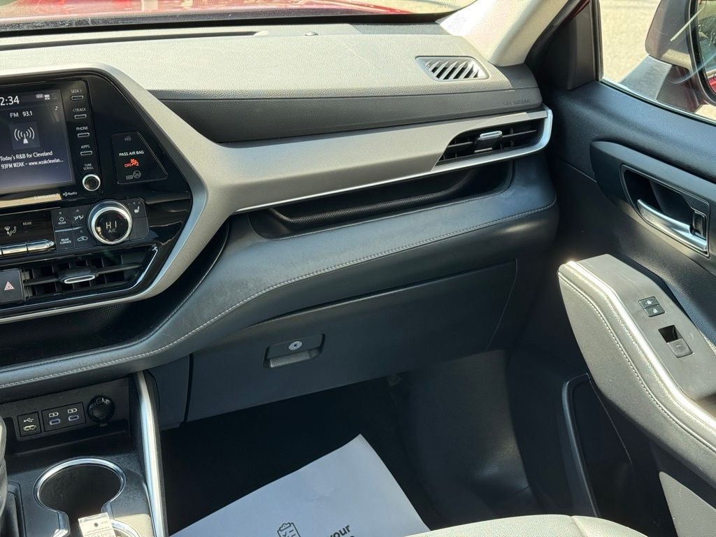 2022 Toyota Highlander XLE