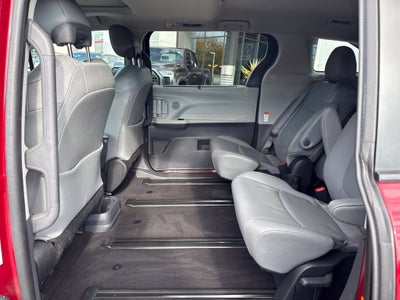 2022 Toyota Sienna XLE 7 Passenger