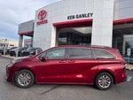 2022 Toyota Sienna XLE 7 Passenger