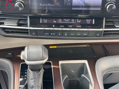 2022 Toyota Sienna XLE 7 Passenger