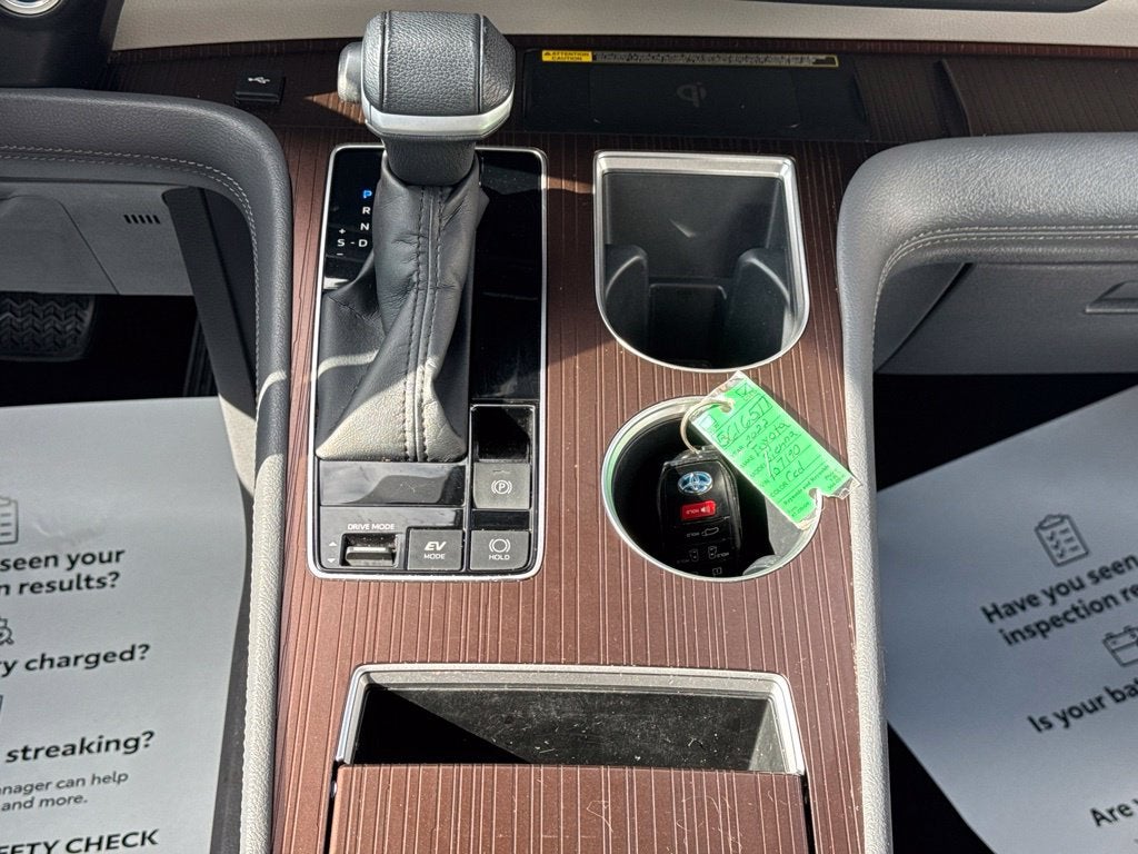 2022 Toyota Sienna XLE 7 Passenger