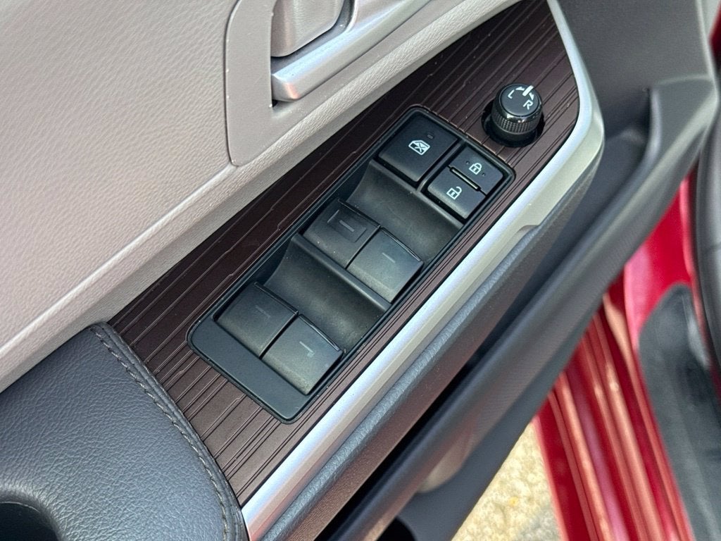 2022 Toyota Sienna XLE 7 Passenger