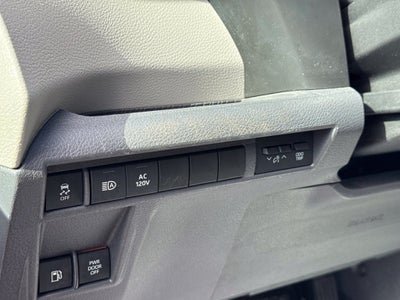 2022 Toyota Sienna XLE 7 Passenger