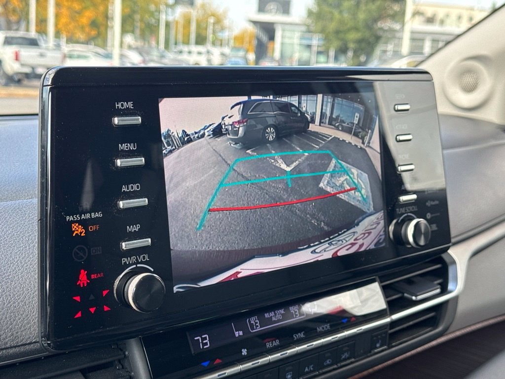 2022 Toyota Sienna XLE 7 Passenger