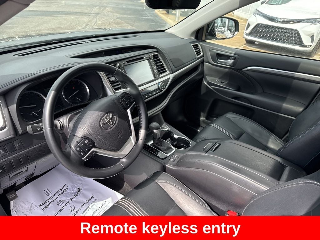 2018 Toyota Highlander SE