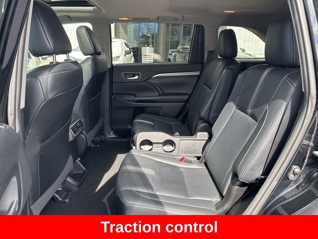 2018 Toyota Highlander SE