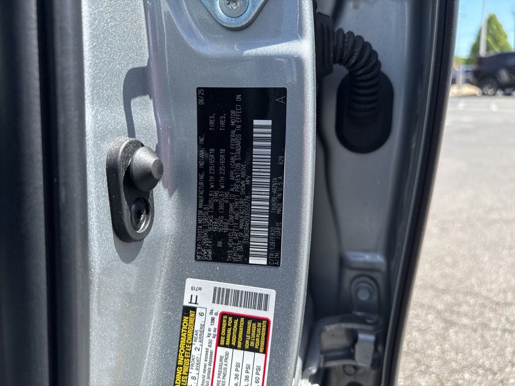 2025 Toyota Highlander LE