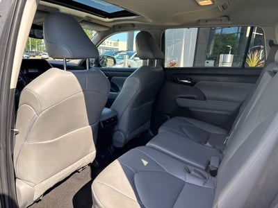 2023 Toyota Highlander XLE