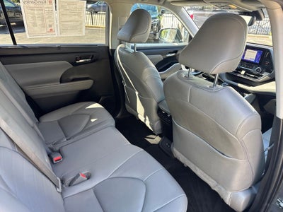 2023 Toyota Highlander XLE