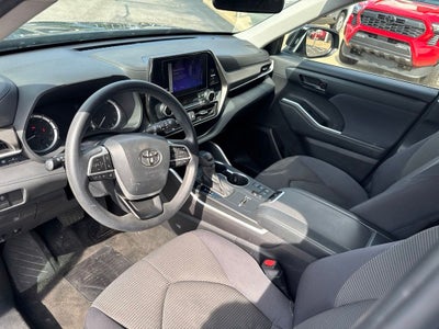 2023 Toyota Highlander L