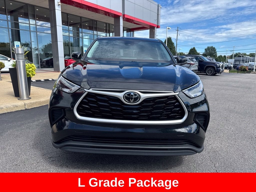 2023 Toyota Highlander L