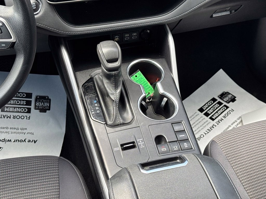 2023 Toyota Highlander L