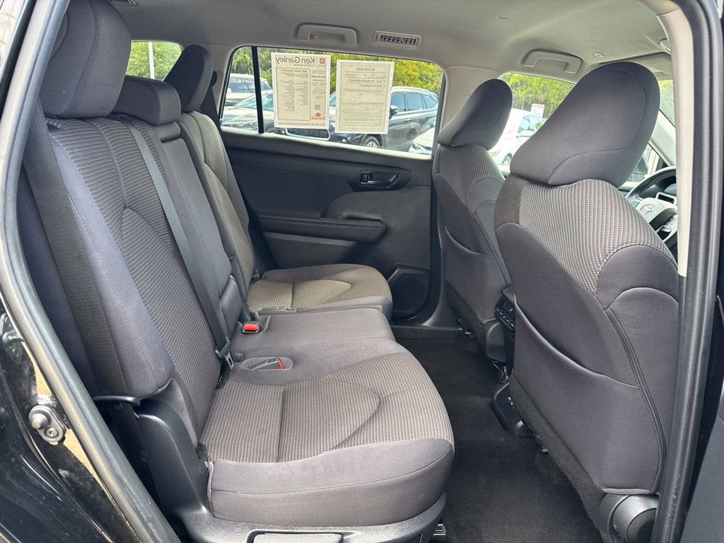 2023 Toyota Highlander L