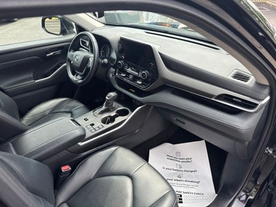 2024 Toyota Highlander XLE