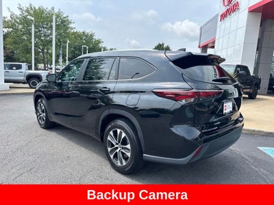 2024 Toyota Highlander XLE