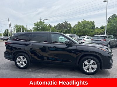 2025 Toyota Highlander LE