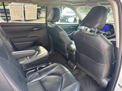 2023 Toyota Highlander XLE