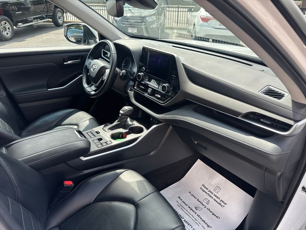 2023 Toyota Highlander XLE