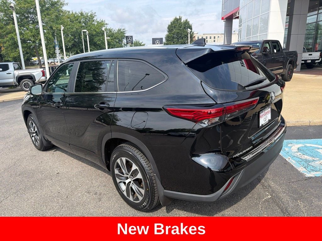 2023 Toyota Highlander XLE