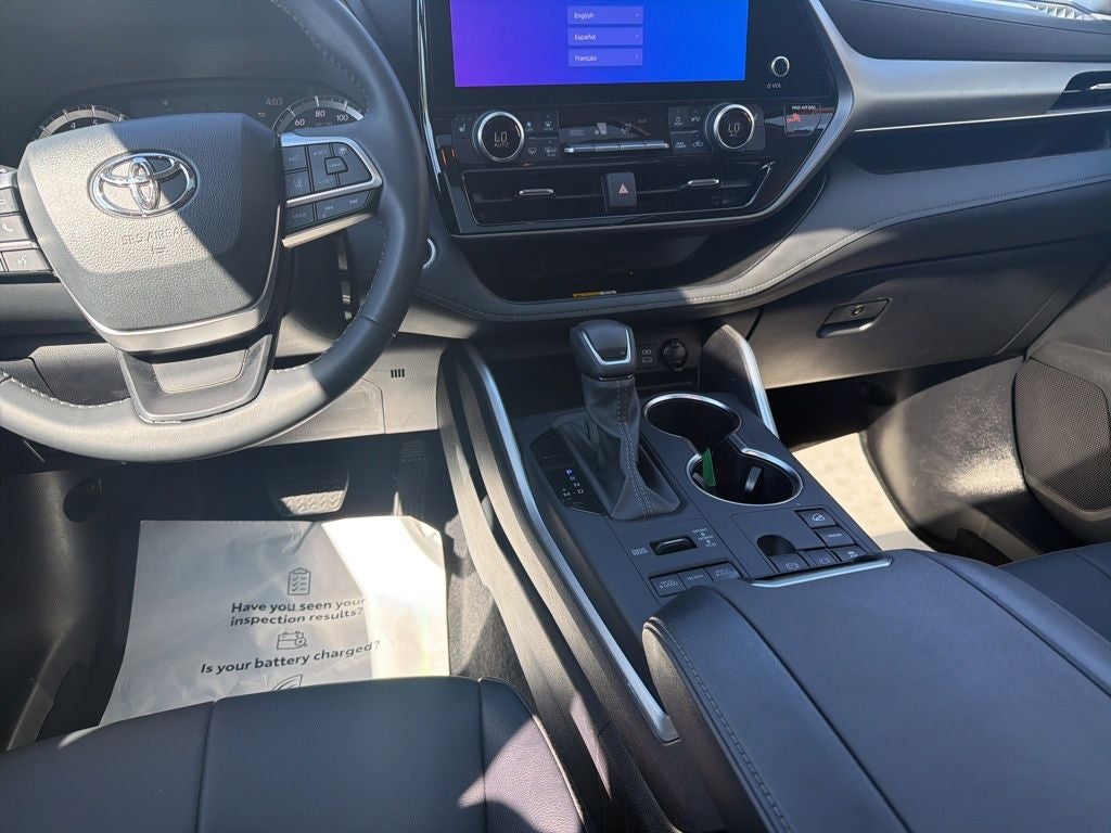 2024 Toyota Highlander XLE