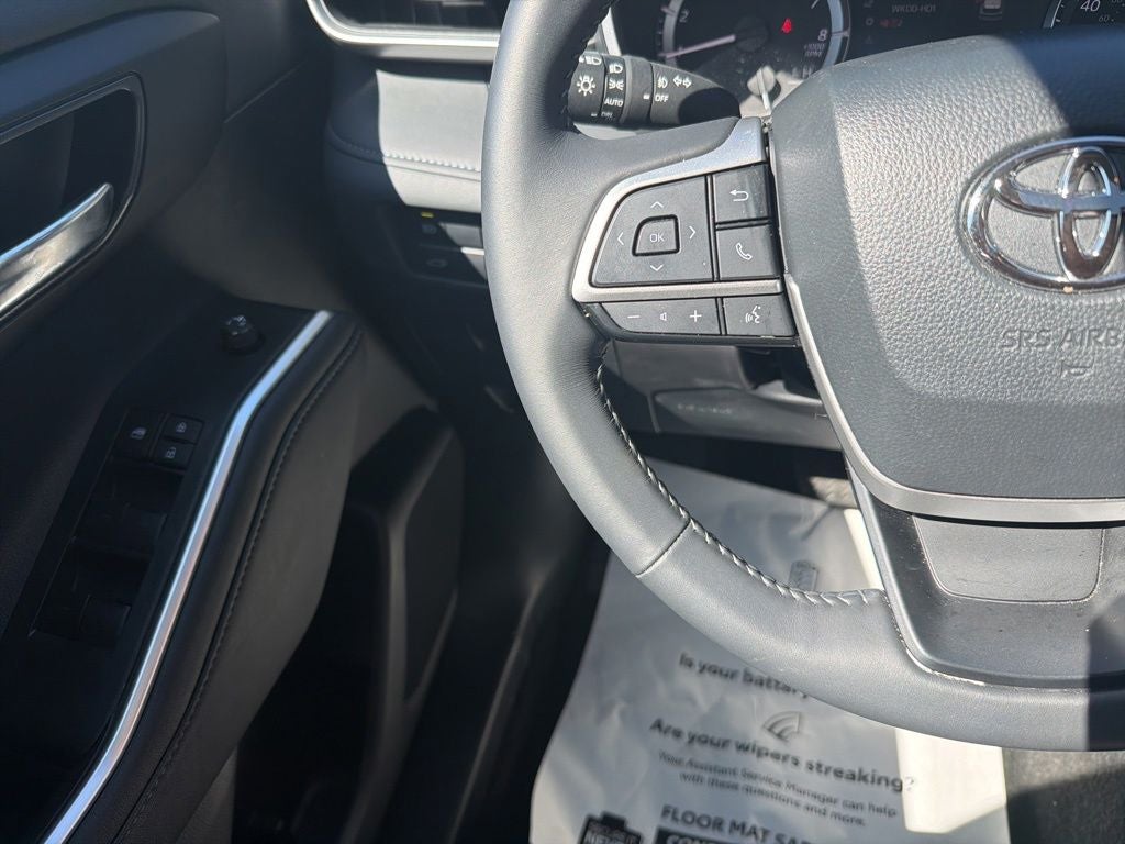 2024 Toyota Highlander XLE