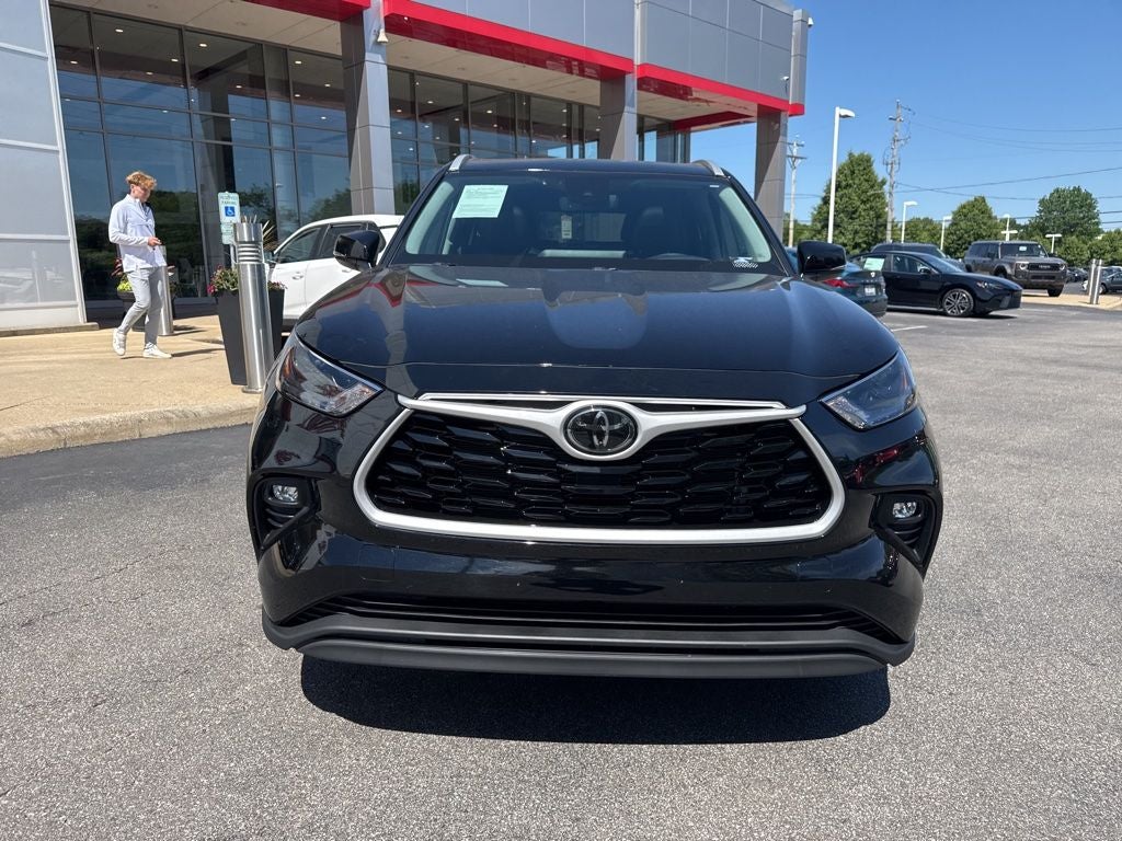 2024 Toyota Highlander XLE