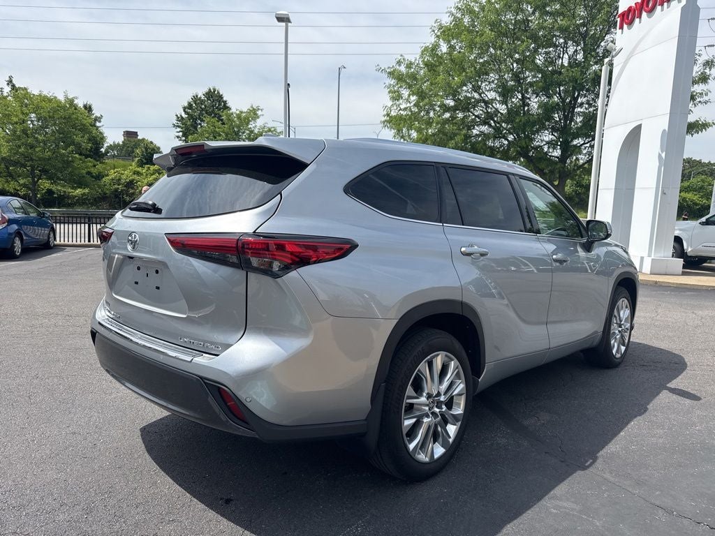 2023 Toyota Highlander Limited