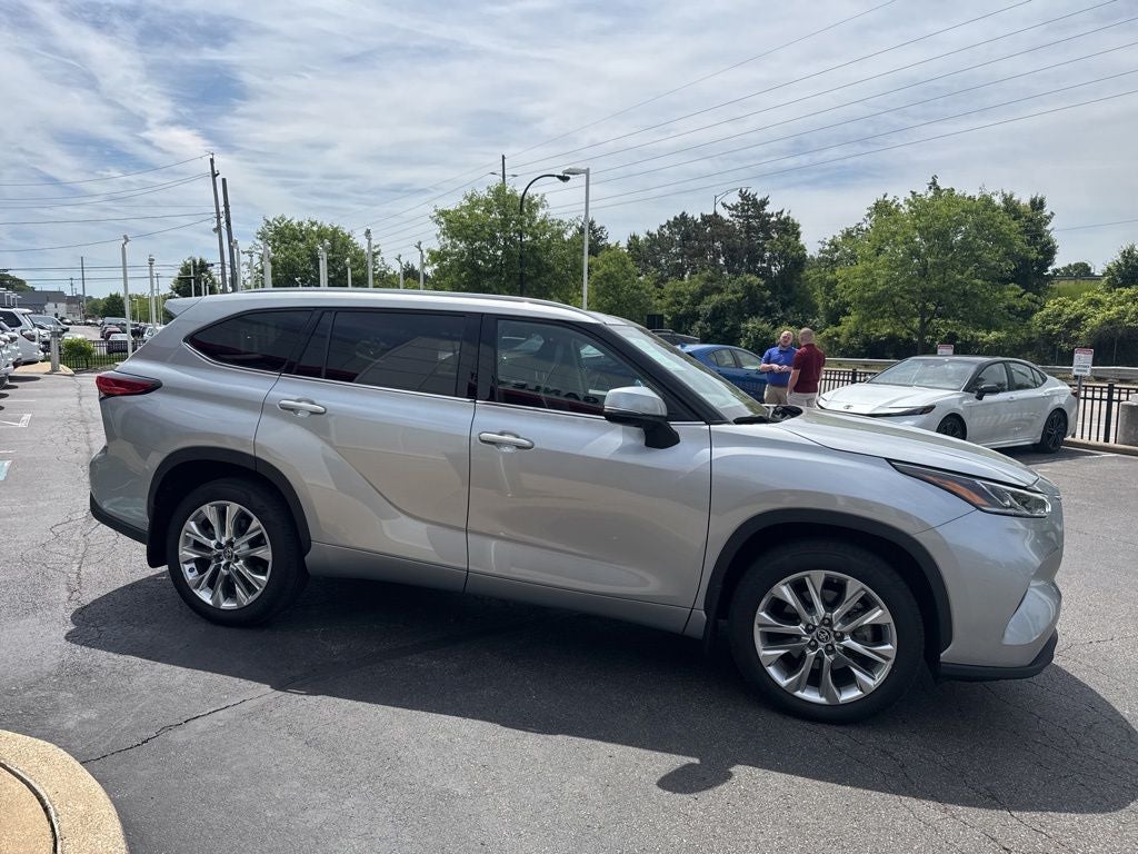 2023 Toyota Highlander Limited